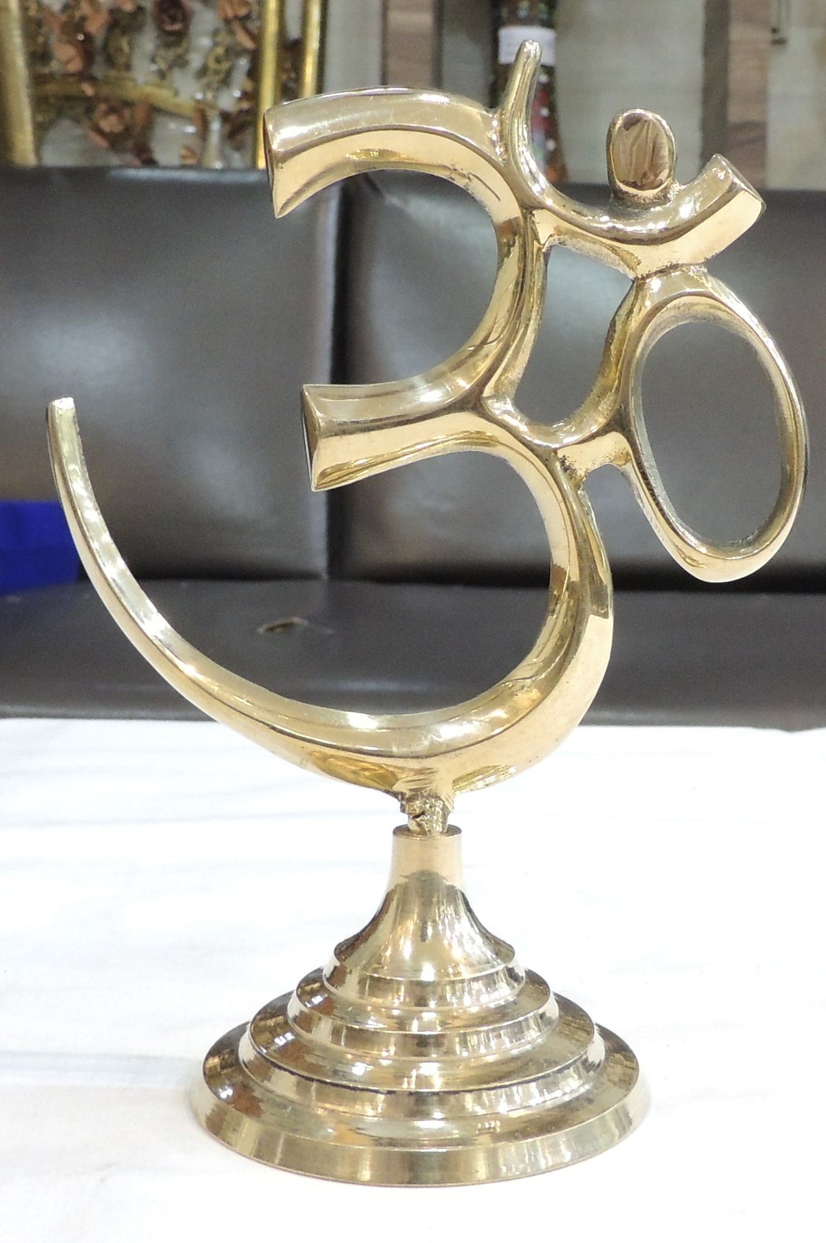 Brass Home Decor Standing Om - 4.5*2.5*6.5 Inch (F785 D)
