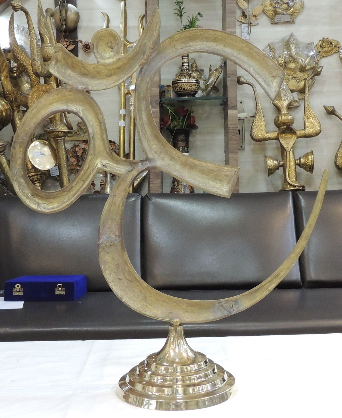 Brass Home Decor Standing Om - 15.5*6*17.5 Inch (F785 L)