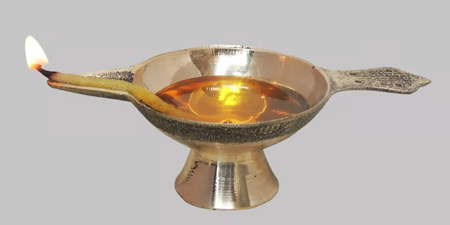 Brass Table Decor Oil Lamp Deepak No. 3 - 4.2*2.4*1.4 inch