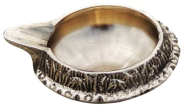 Brass Table Decor Oil Lamp Kuber Deepak - 2.5*2*0.9 inch (Z140 B)